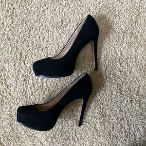 Pour La Victoire Platform Pumps